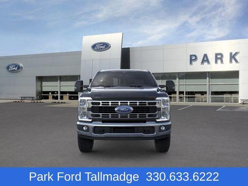 Agate Black Metallic 2026 Ford F-350 XLT
