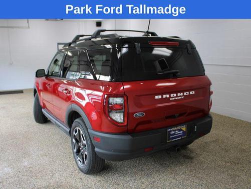 Rapid Red Metallic Tinted Clearcoat 2021 Ford Bronco Sport Outer Banks
