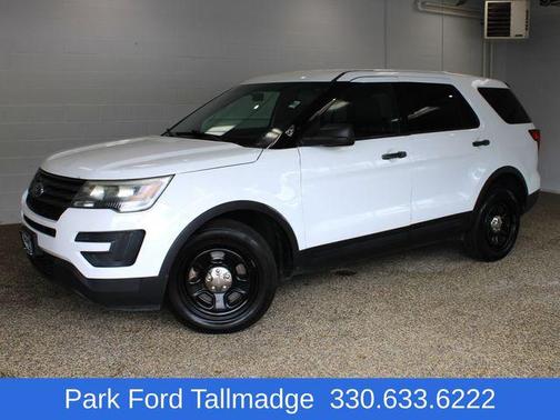 Oxford White 2016 Ford Utility Police Interceptor Base