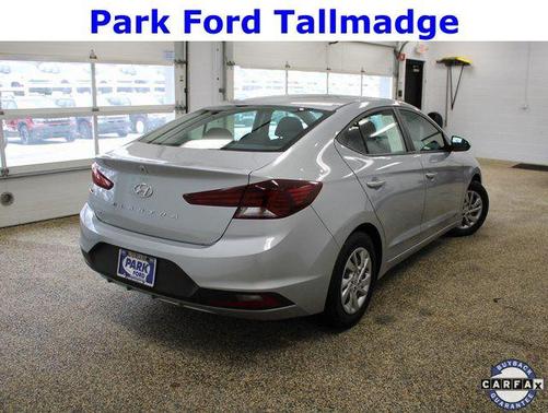 2020 Hyundai ELANTRA SE