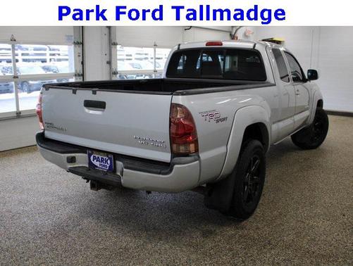 2005 Toyota Tacoma PreRunner Access Cab