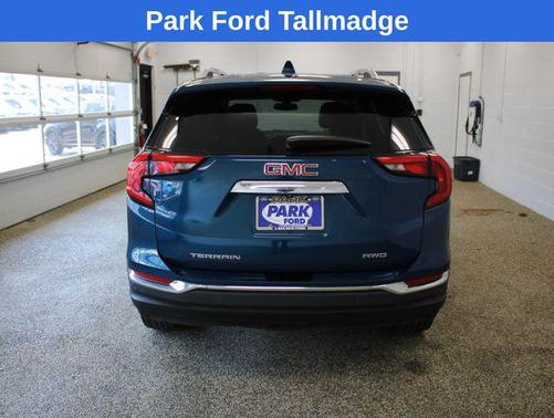 Blue Emerald Metallic 2019 GMC Terrain SLT