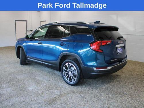 Blue Emerald Metallic 2019 GMC Terrain SLT