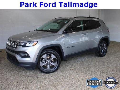 2022 Jeep Compass Latitude Lux