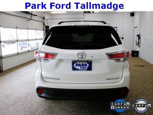 2016 Toyota Highlander Limited Platinum