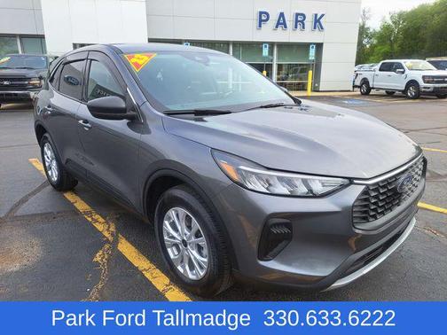 Carbonized Gray Metallic 2023 Ford Escape Active