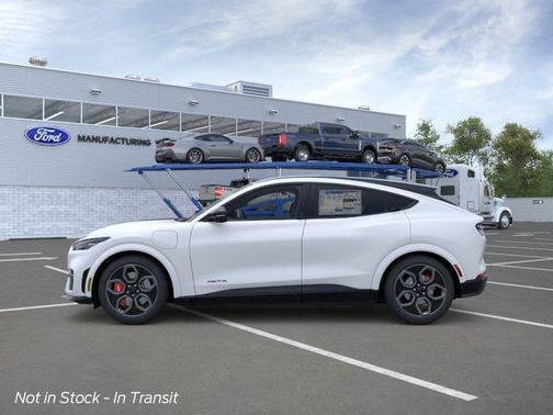 Star White Metallic Tri-Coat 2026 Ford Mustang Mach-E GT