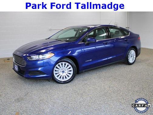 2016 Ford Fusion Hybrid S