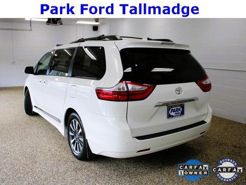 2019 Toyota Sienna Limited Premium