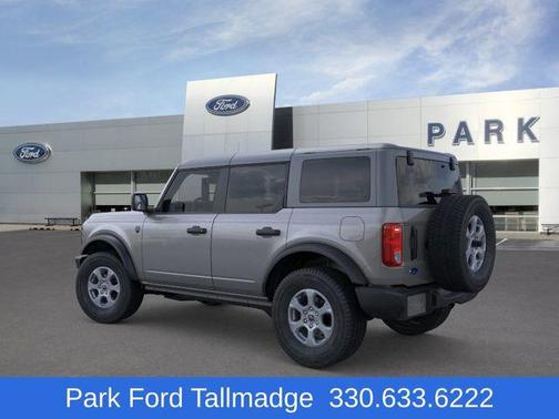 Carbonized Gray Metallic 2026 Ford Bronco Big Bend