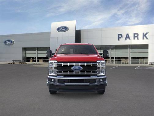 2026 Ford F-350 XLT