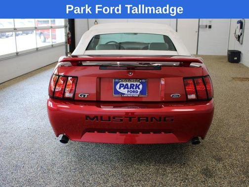 Torch Red Clearcoat 2002 Ford Mustang GT