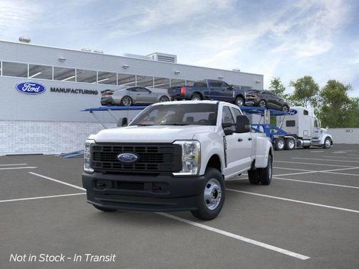 2026 Ford F-350 XLT