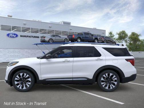Star White Metallic Tri-Coat 2026 Ford Explorer Platinum