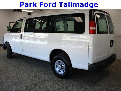 2016 Chevrolet Express 2500 Work Van