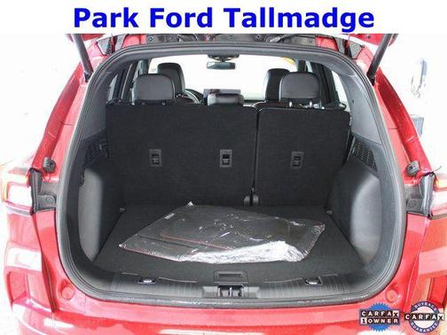 2023 Ford Escape ST-Line Elite