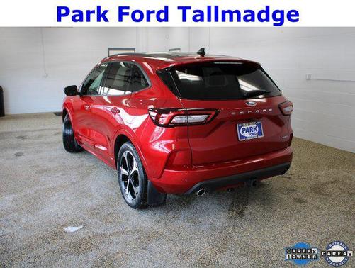 2023 Ford Escape ST-Line Elite