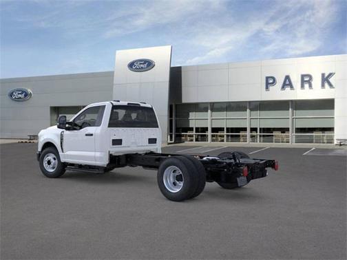 2025 Ford F-350 XL