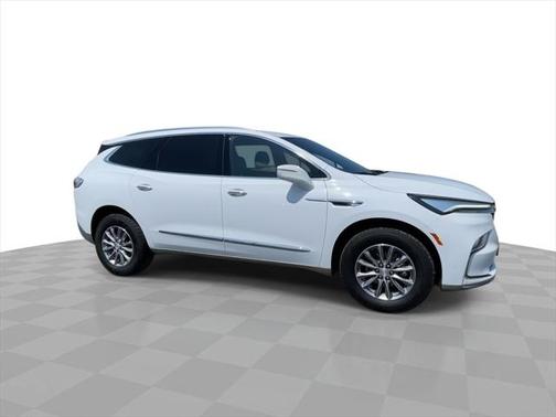 2022 Buick Enclave FWD Essence