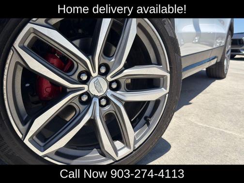 Crystal White Tricoat 2021 Cadillac XT4 Sport