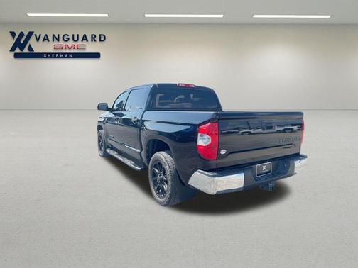 2018 Toyota Tundra SR5