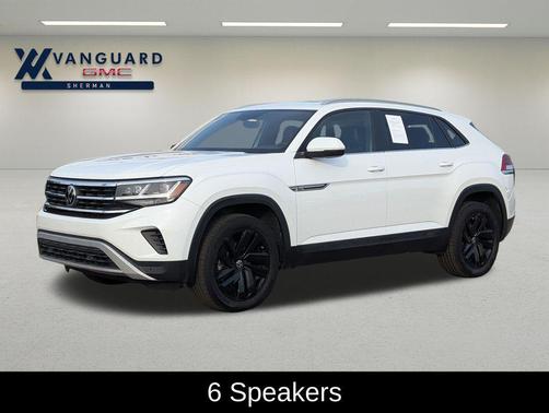 Pure White 2022 Volkswagen Atlas Cross Sport 3.6L V6 SE w/Technology