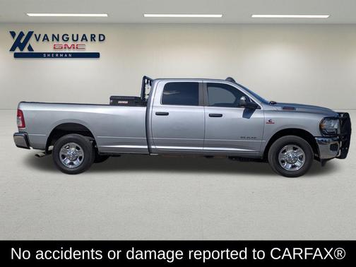 2022 RAM 2500 Big Horn Crew Cab 4x2 8' Box