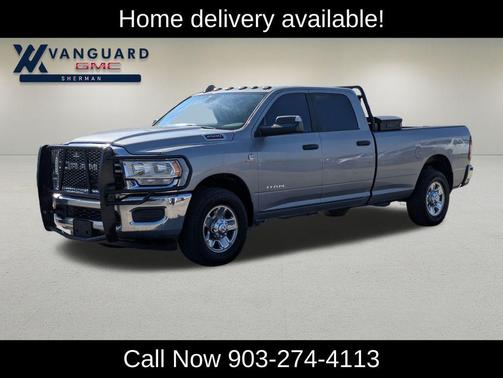 2022 RAM 2500 Big Horn Crew Cab 4x2 8' Box