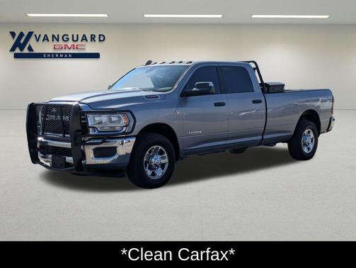 2022 RAM 2500 Big Horn Crew Cab 4x2 8' Box