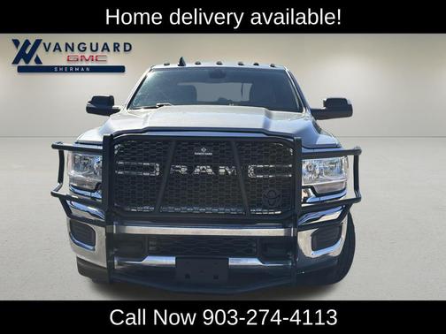 2022 RAM 2500 Big Horn Crew Cab 4x2 8' Box