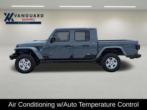 Anvil Clear Coat 2024 Jeep Gladiator Texas Trail