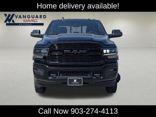Diamond Black Crystal Pearlcoat 2022 RAM 3500 Limited Crew Cab 4x4 8' Box