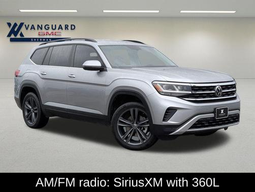 Silver Metallic 2022 Volkswagen Atlas 2.0T SE w/Technology