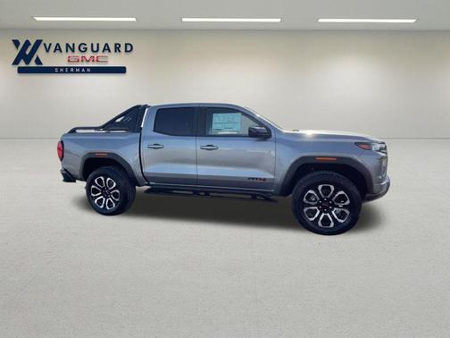 2025 GMC Canyon AT4