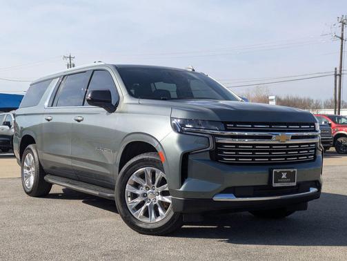 2023 Chevrolet Suburban Premier