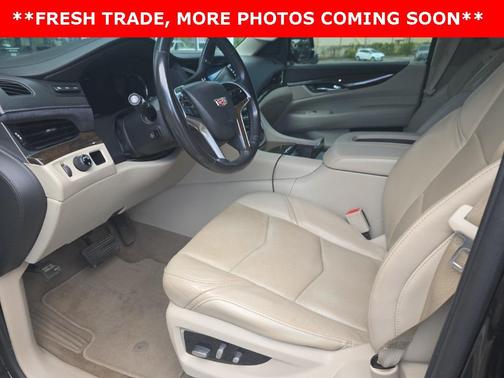 2019 Cadillac Escalade Luxury