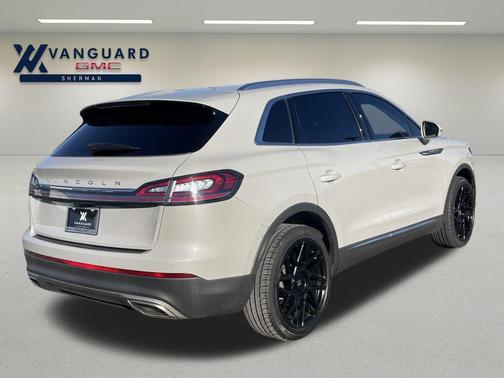 2022 Lincoln Nautilus Standard