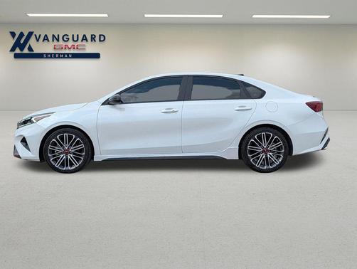 Snow White Pearl 2023 Kia Forte GT