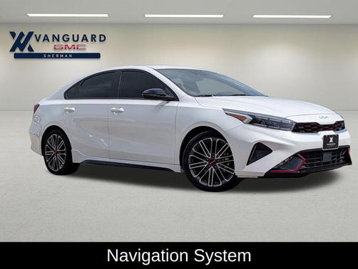 Snow White Pearl 2023 Kia Forte GT