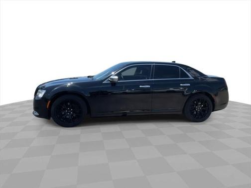 2019 Chrysler 300 C