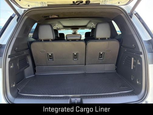 Glacier White Tricoat 2026 GMC Acadia Denali