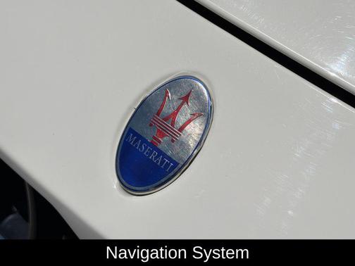 Bianco 2017 Maserati Ghibli Base