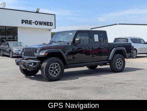 Black Clearcoat 2025 Jeep Gladiator Rubicon