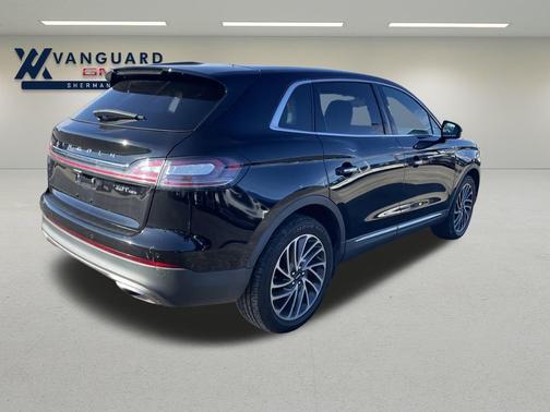 2020 Lincoln Nautilus Reserve