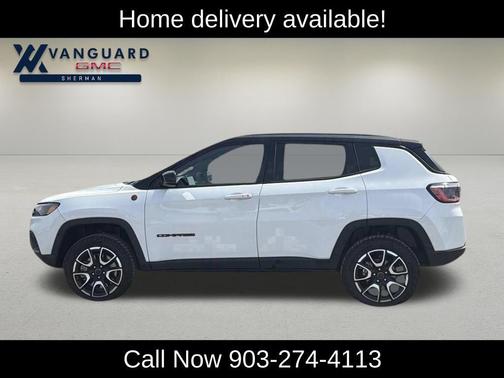 Bright White Clearcoat 2025 Jeep Compass Trailhawk