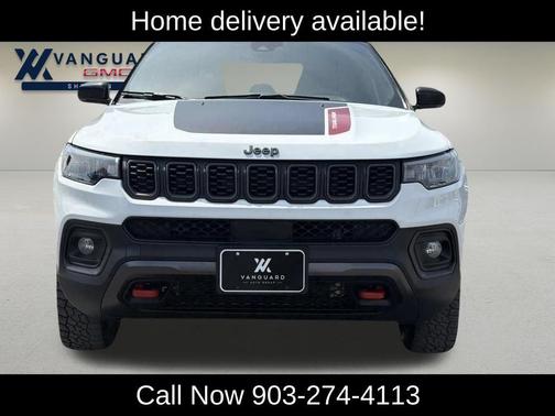 Bright White Clearcoat 2025 Jeep Compass Trailhawk