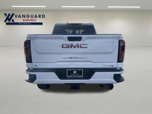 2026 GMC Sierra 2500 AT4