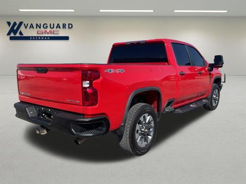 2023 Chevrolet Silverado 2500 Custom