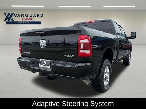 Diamond Black Crystal Pearlcoat 2024 RAM 2500 Laramie Crew Cab 4x4 6'4' Box