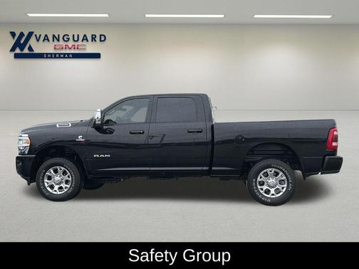 Diamond Black Crystal Pearlcoat 2024 RAM 2500 Laramie Crew Cab 4x4 6'4' Box